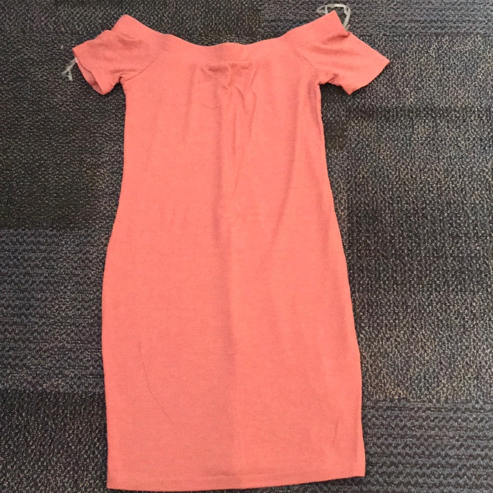 Off shoulder pink dress